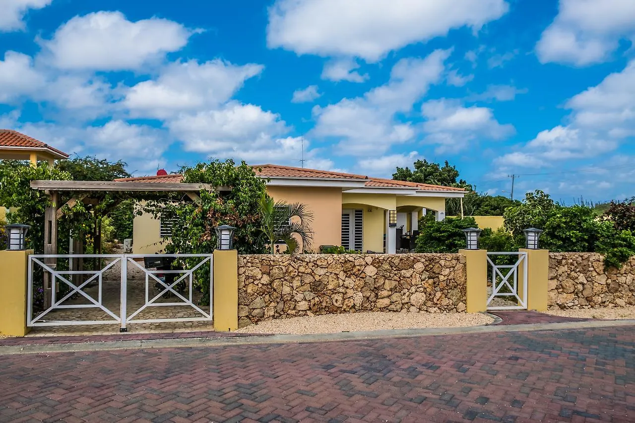 Bonaire Village K2 location